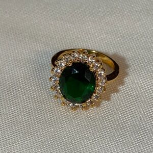 Elegant Gold, Moissanite and Green Crystal Gemstone Ring
